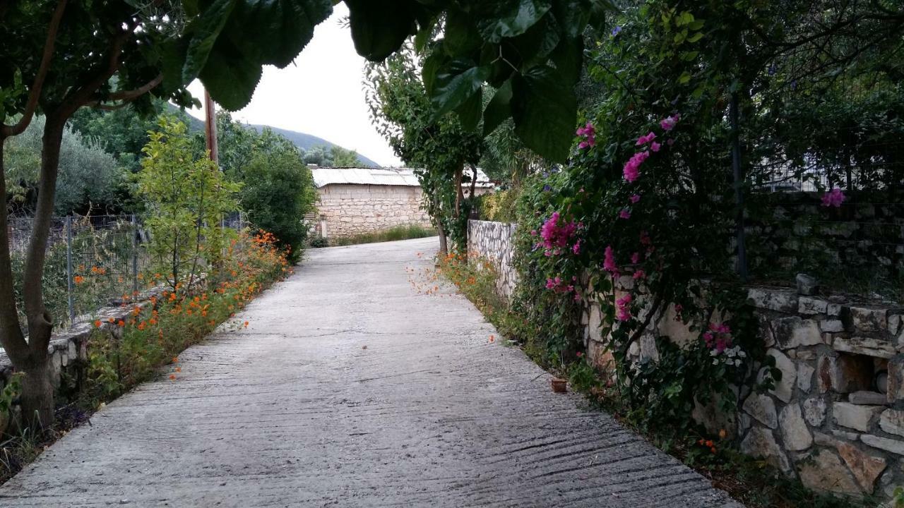 The Stone House-Zacharatos Nikolaos Villa Poulata ภายนอก รูปภาพ
